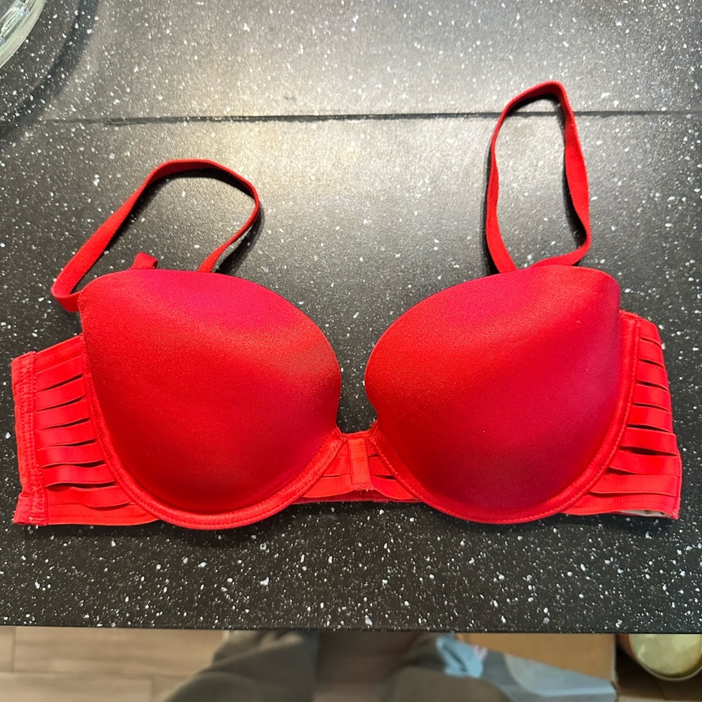 La SENZA Vibrant Strapless Red Bra